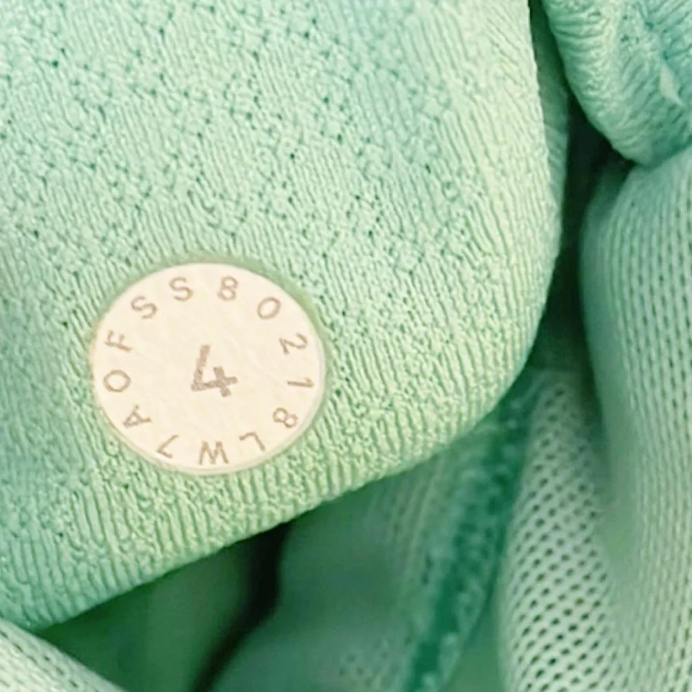 🌿Final‎ Sale Lululemon Aqua Blue On Pace Biker Short